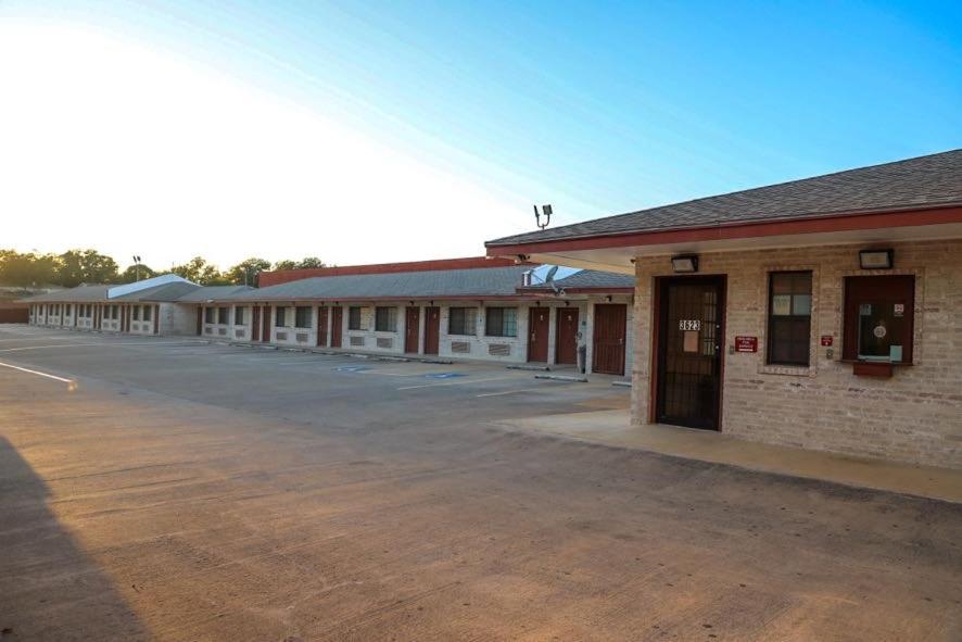Starlite Motel